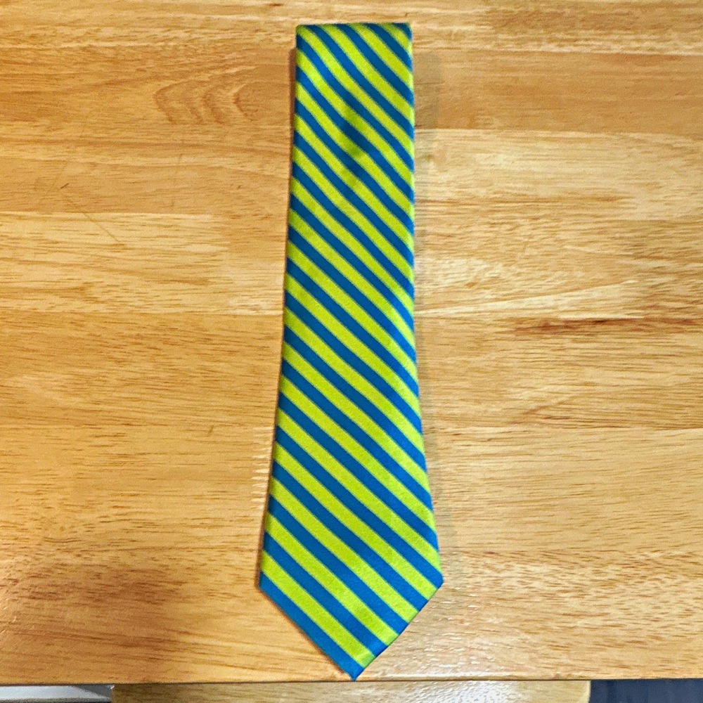 Croft & Barrow 100% Silk Pointed Tie Blue/Green Striped Logo Woven One Size